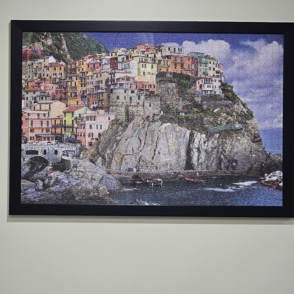 Puzzle Art - 1000-Pc Puzzle Cinque Terre Italy - Completed and Black Framed - Picture 2 of 16